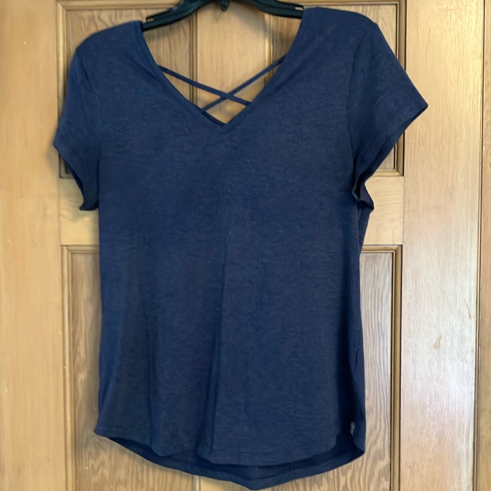 Navy blue Title Nine Breeze short sleeve shirt. Medium